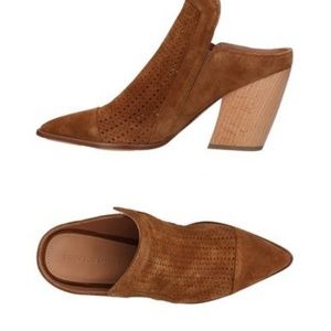 Mules - Sigerson Morrison camel color